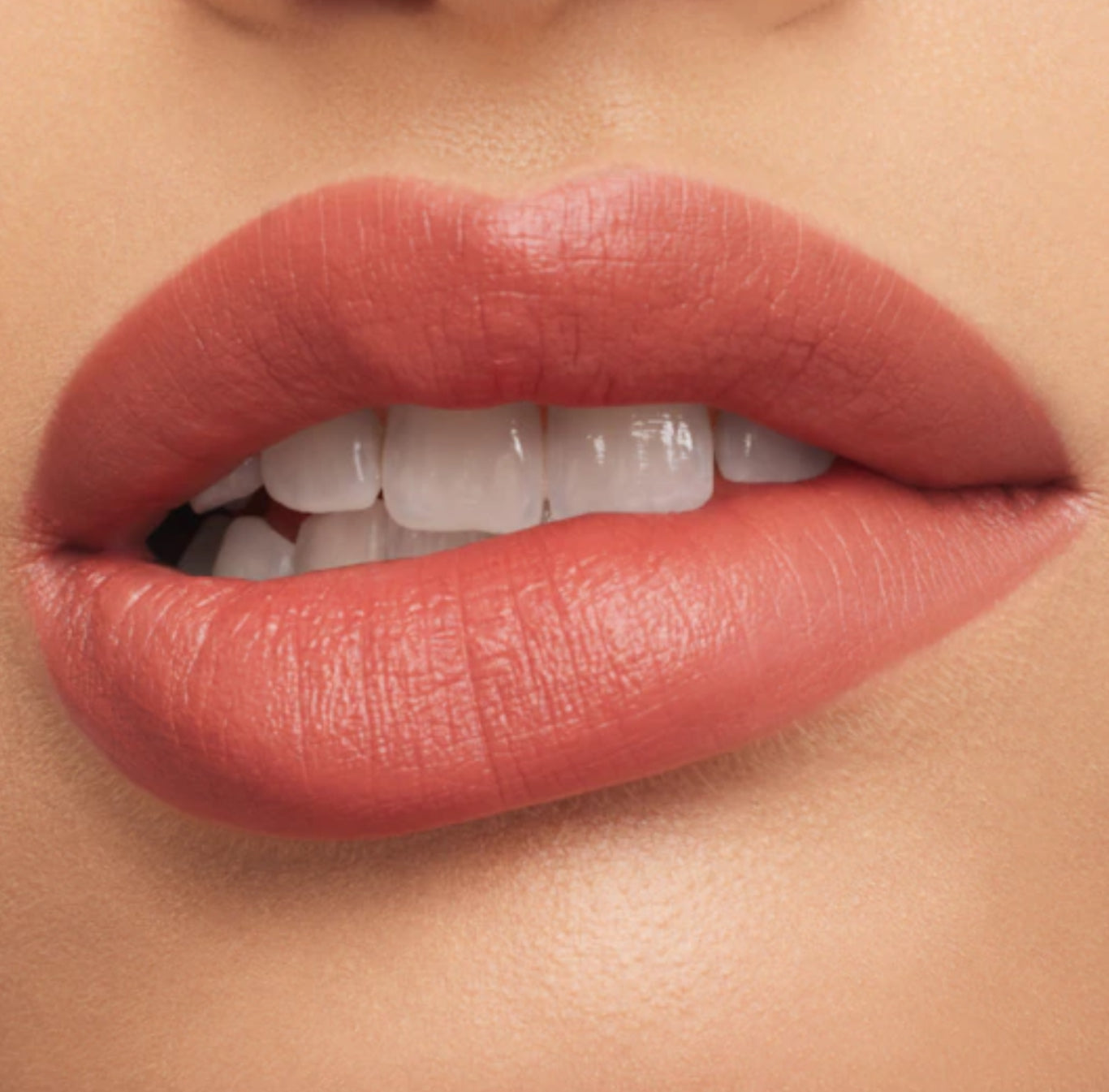 LABIAL M.A.CXIMAL MATTE CAFÉ MOCHA - MAC
