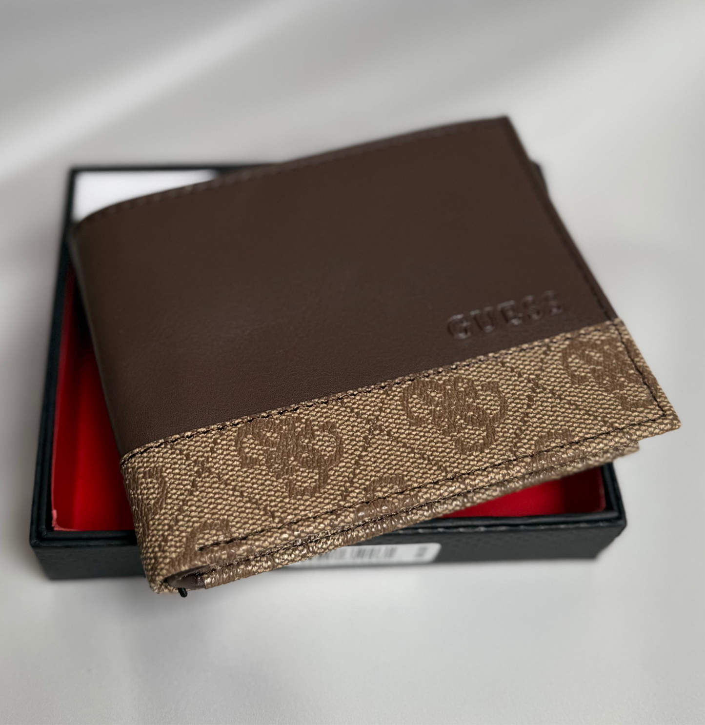 BILLETERA CAFÉ HOMBRE - GUESS