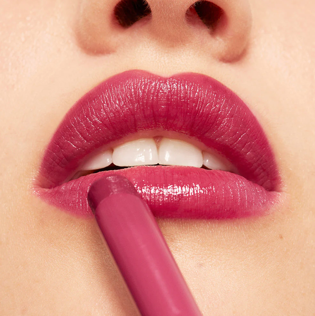 LABIAL THE COLOR LIP GLOW 385 - 3INA