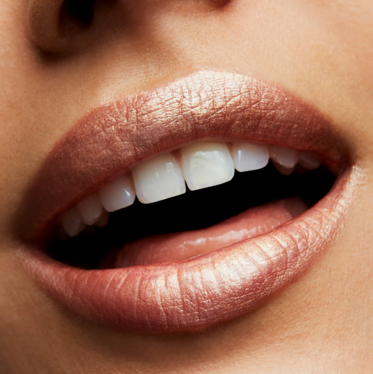 LABIAL FROST GEL - MAC