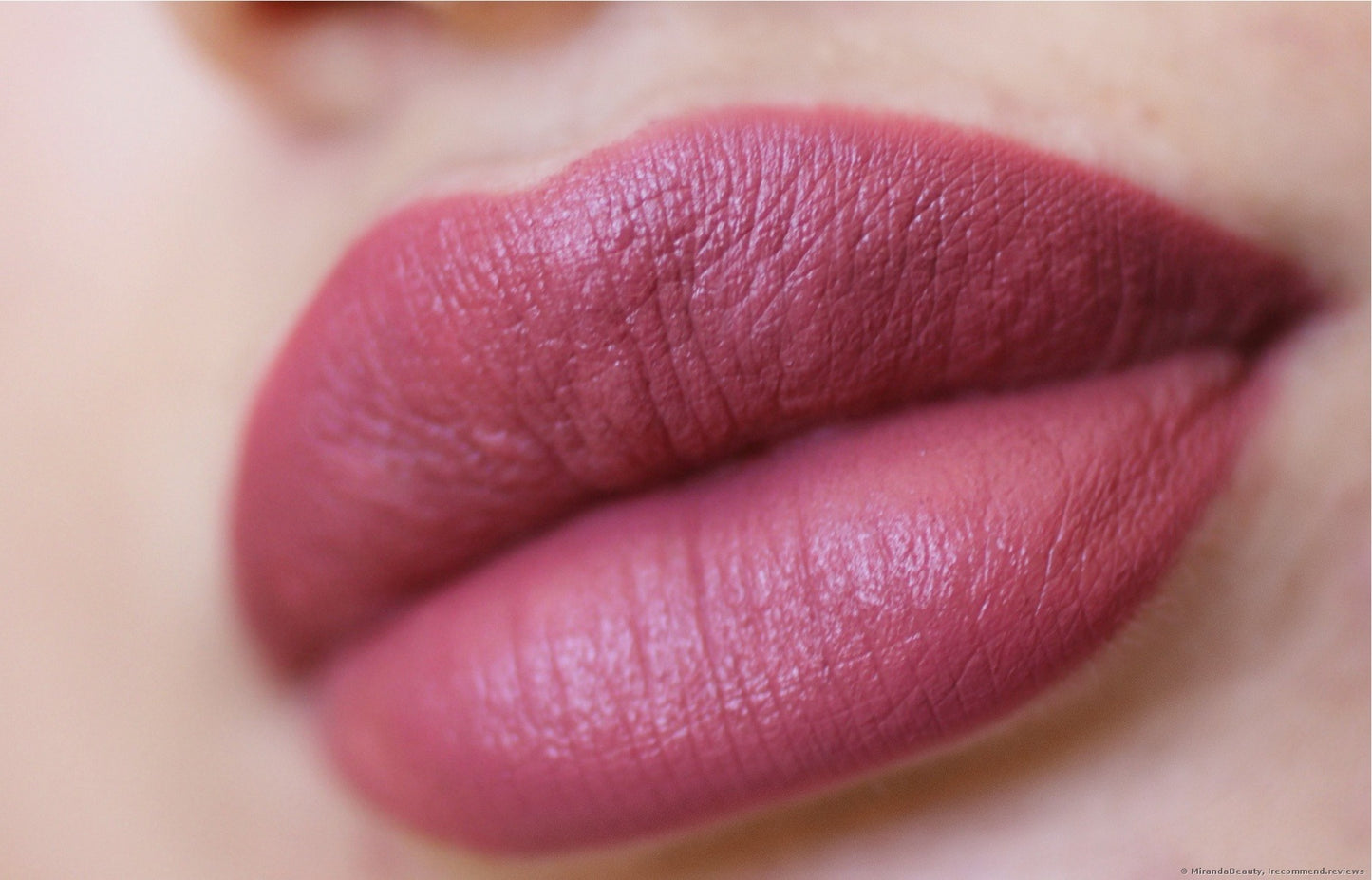 LABIAL CUTE POP CLINIQUE POP - CLINIQUE