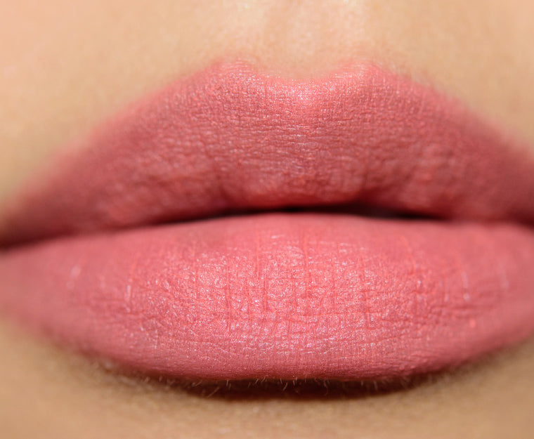 LABIAL SCATTERED PETALS POWDER KISS - MAC