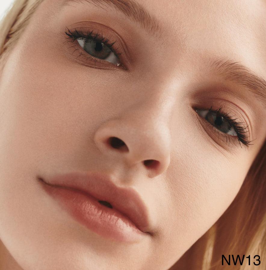 BASE STUDIO FIX SPF15 - MAC