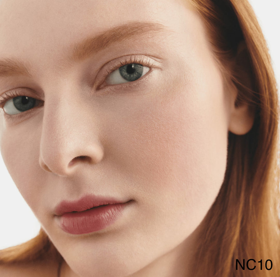 BASE STUDIO FIX SPF15 - MAC