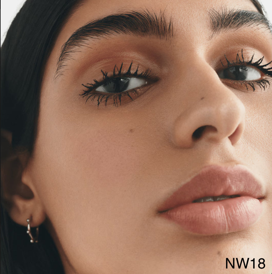 BASE STUDIO FIX SPF15 - MAC