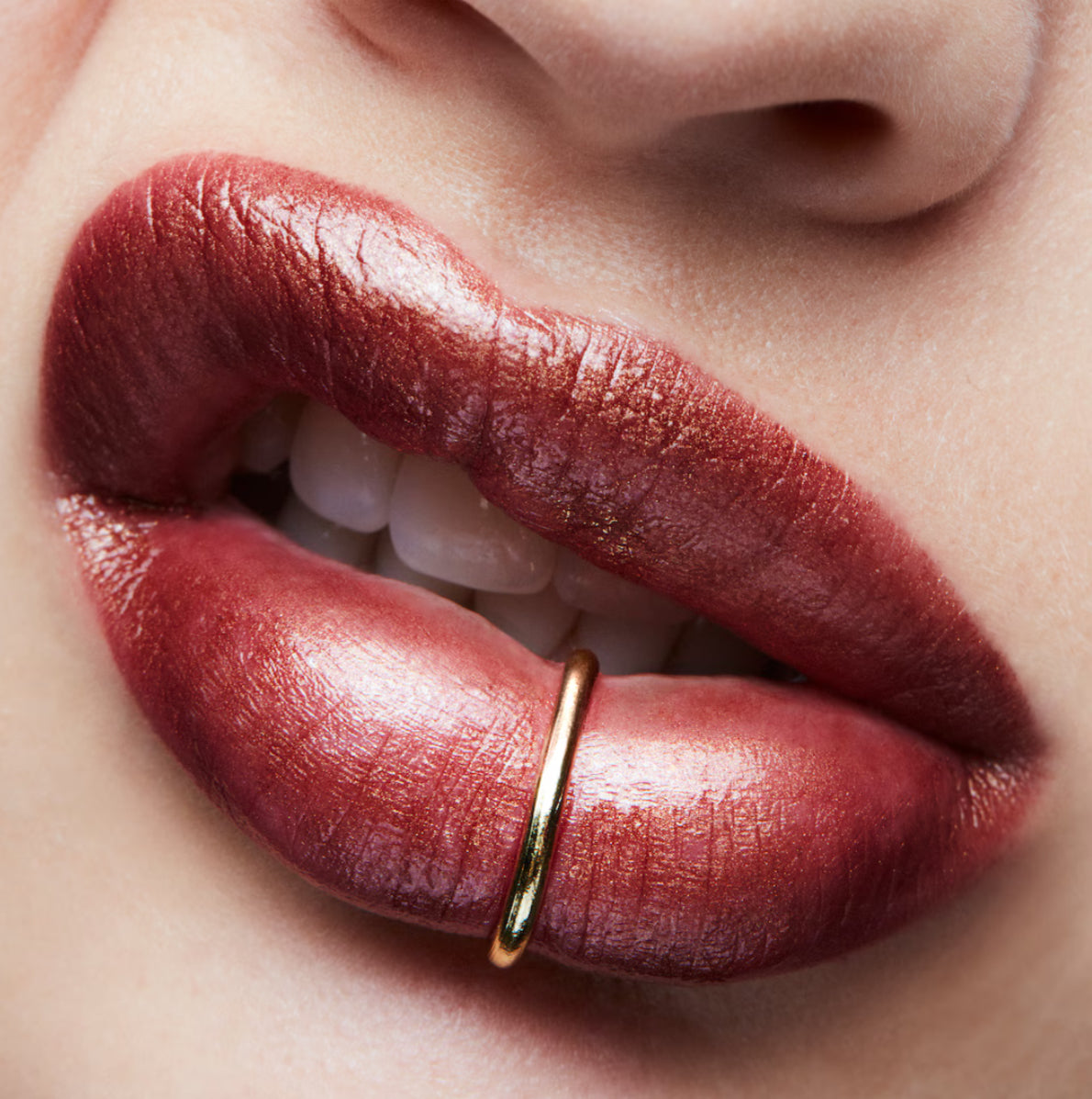 LABIAL "0" - MAC