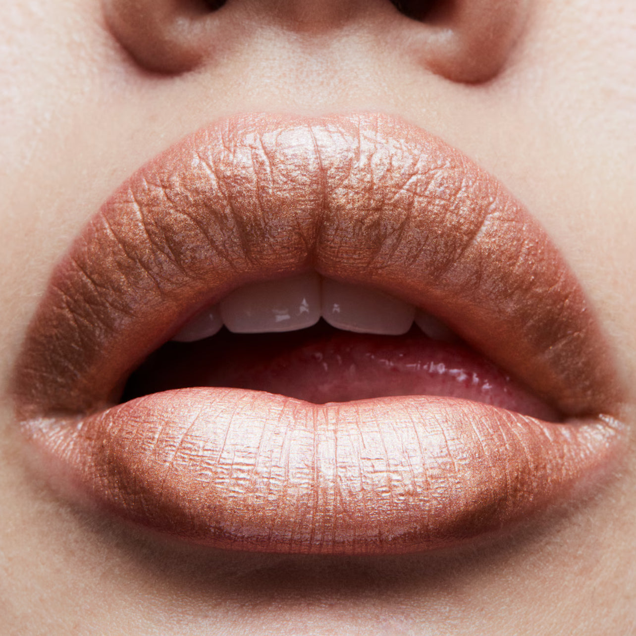 LABIAL FROST GEL - MAC