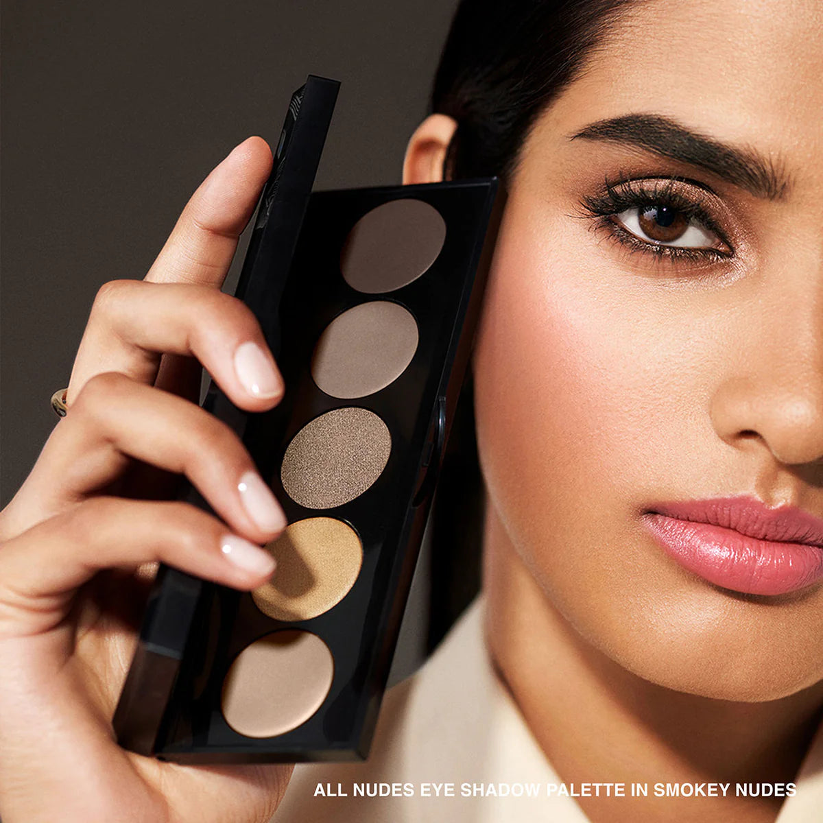 PALETA SMOKEY NUDES - BOBBI BROWN