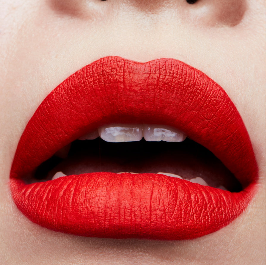 LABIAL LÍQUIDO QUITE THE STANDOUT – MAC