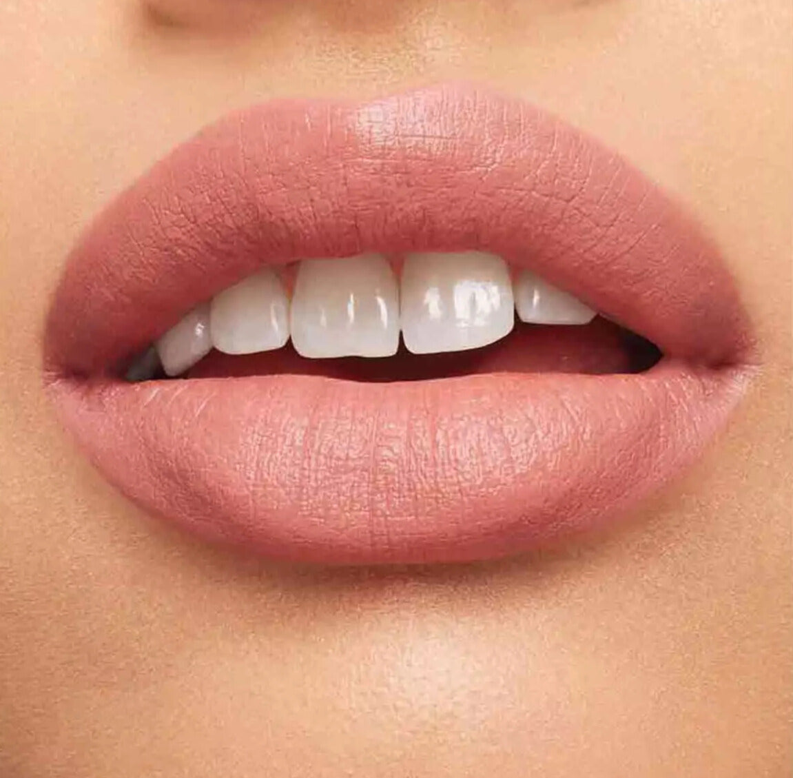 LABIAL M.A.CXIMAL KINDA SEXY - MAC