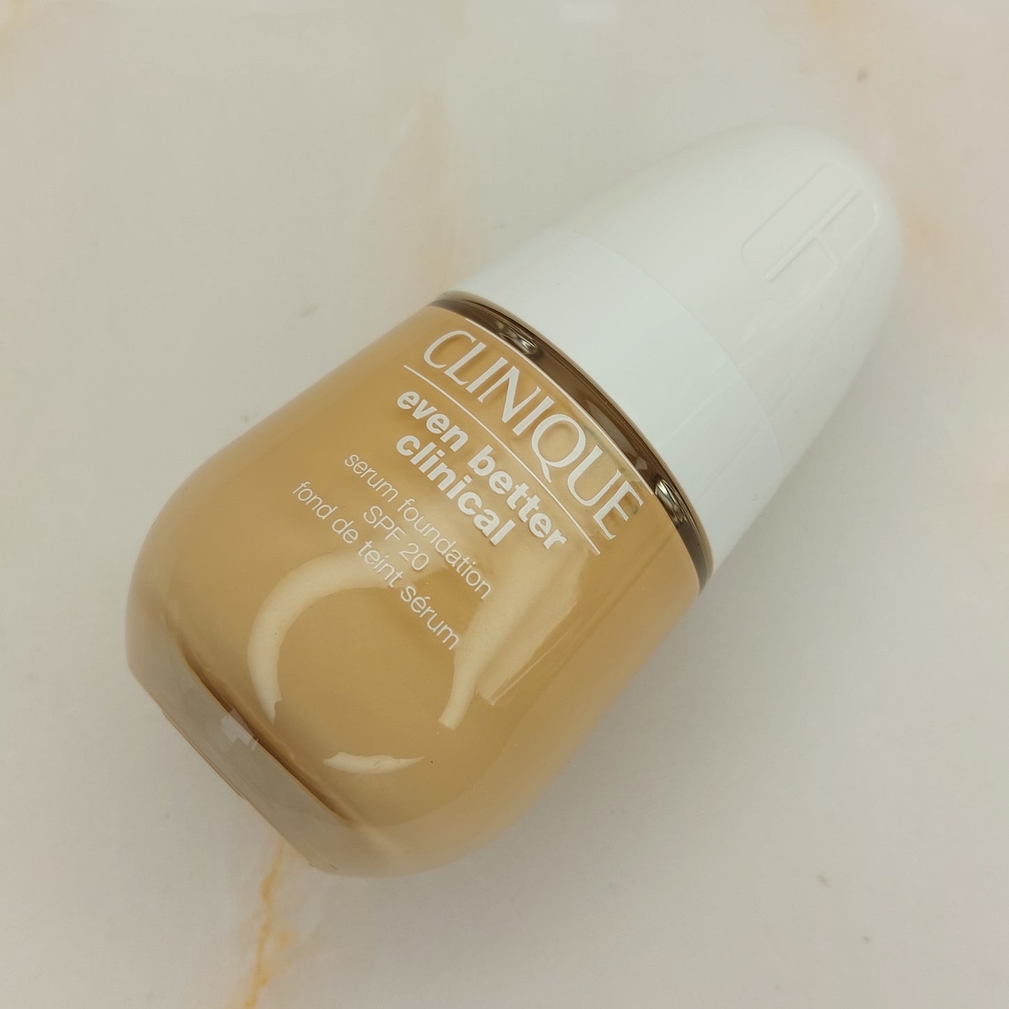 BASE EVEN BETTER CLINICAL SPF 15 - CLINIQUE