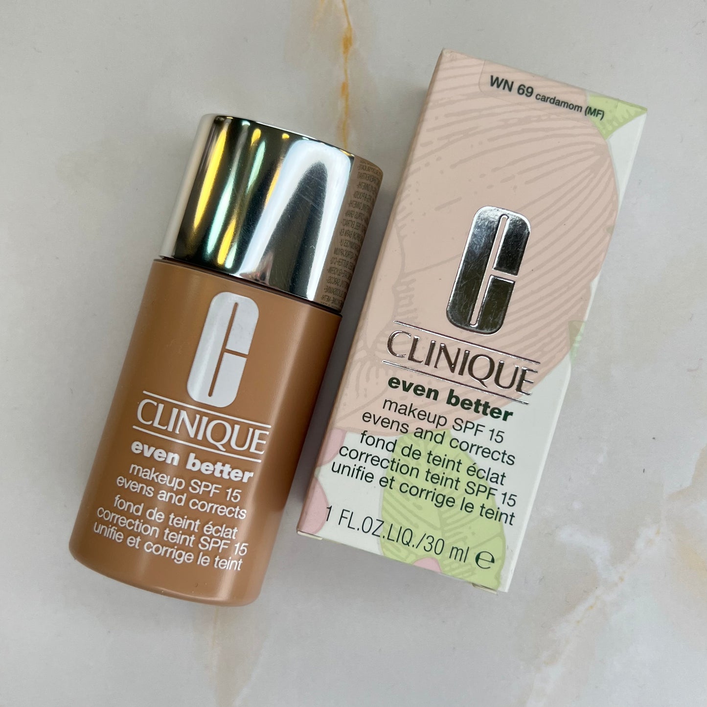 BASE EVEN BETTER SPF 15 - CLINIQUE